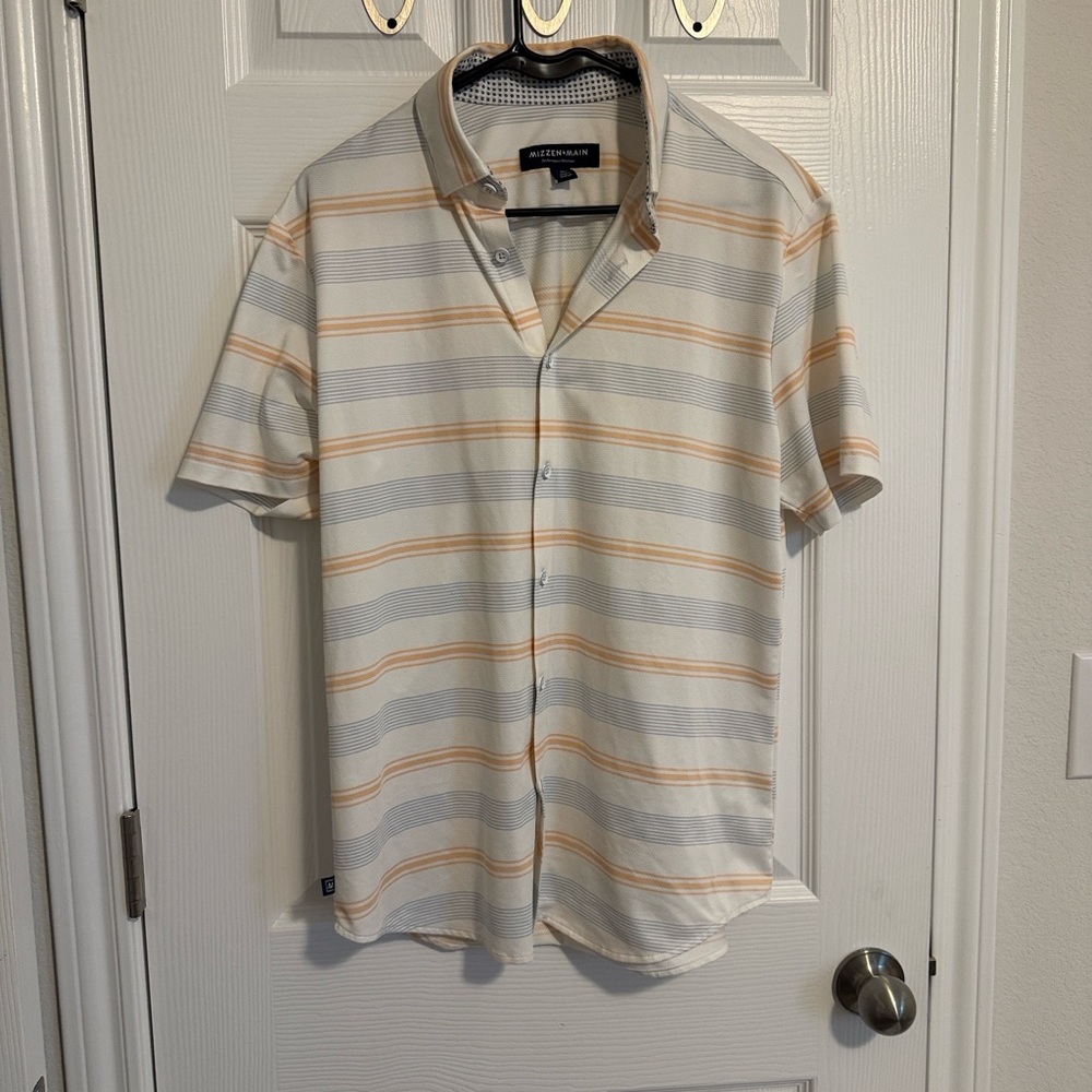 Mizzen+Main Short-Sleeve Button-Up Shirt in Cream with Orange and Gray Stripes